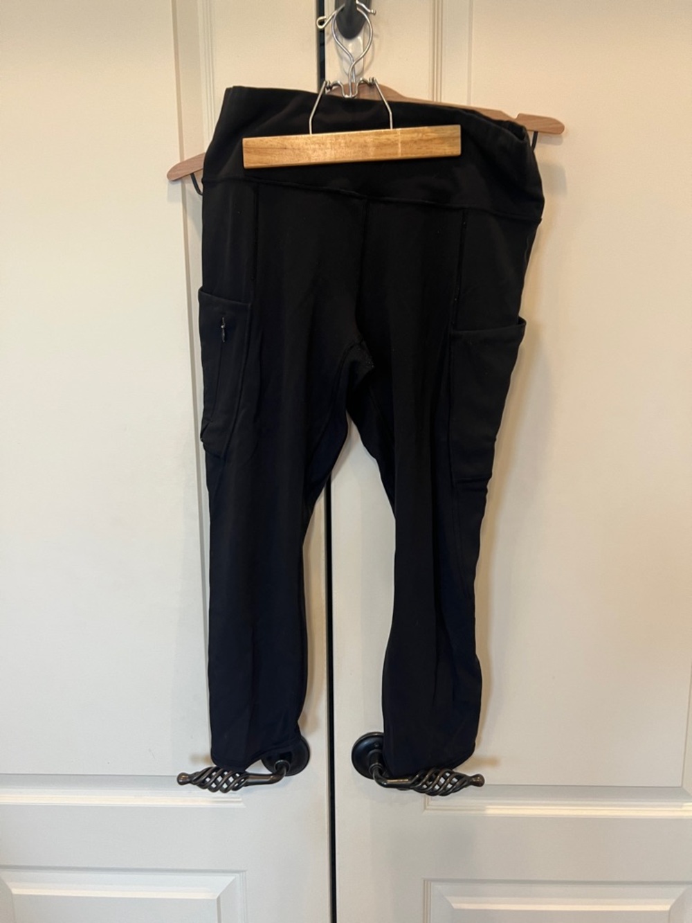 Athleta Black High-Waist Pocket Leggings